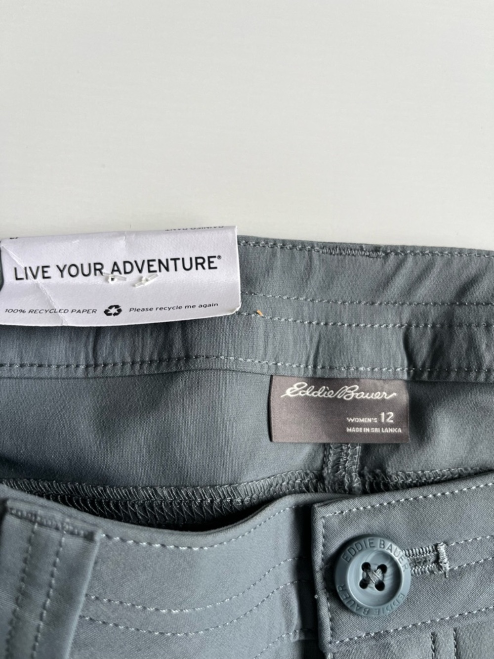 NWT Eddie Bauer “Rainier” Straight Leg outdoor pants - Picture 3 of 8
